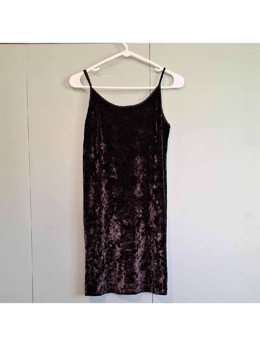 Victorias Secret Black Crushed Velvet Slip Size Xs